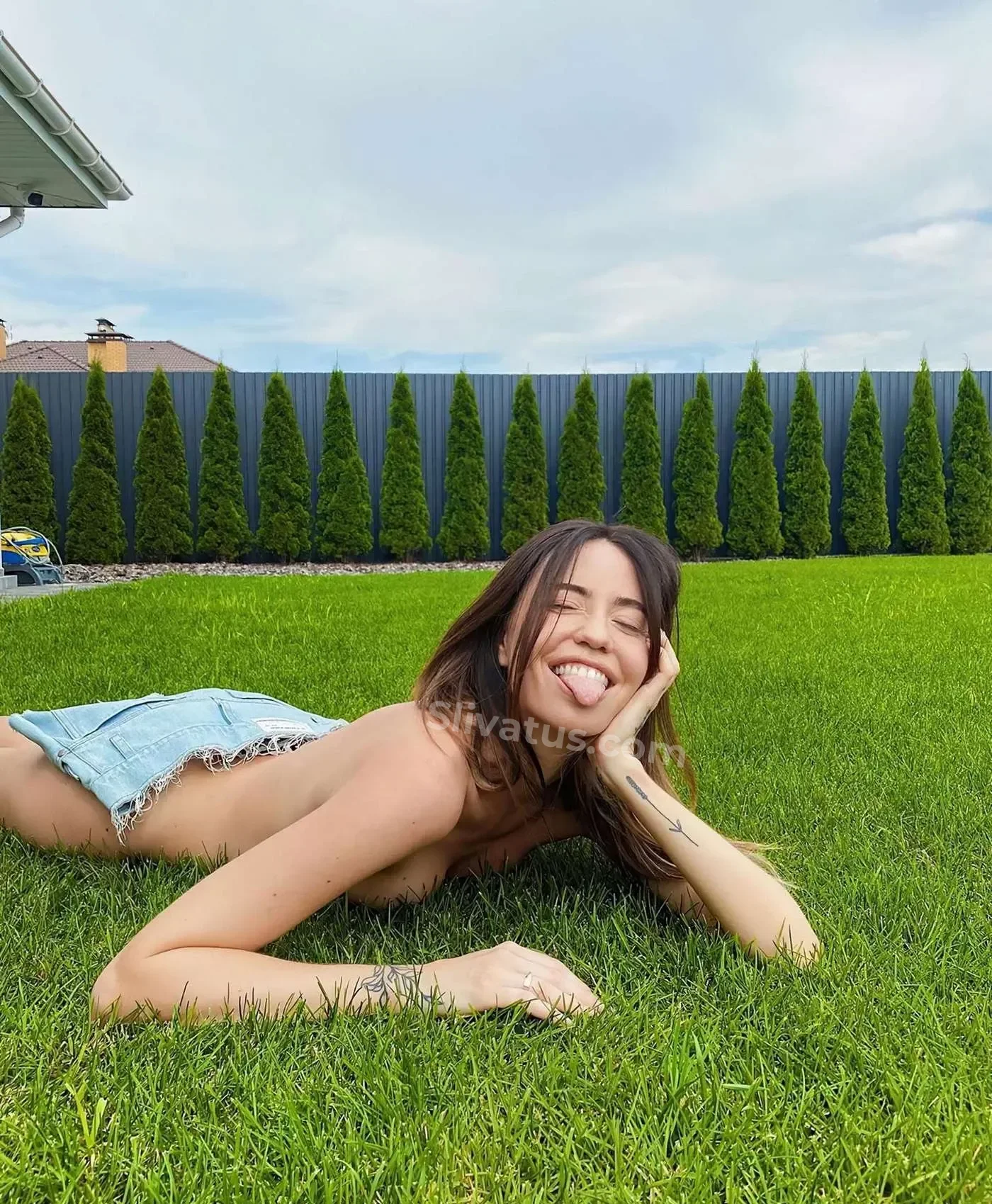 Интимный HD фото слива тиктокерши Надя Дорофеева