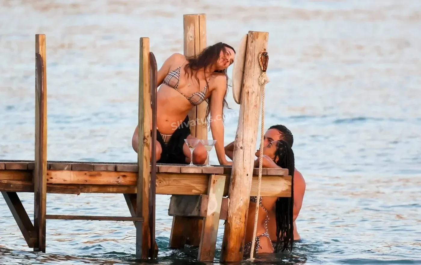 Интимный Ирина Шейк - голая модель слив