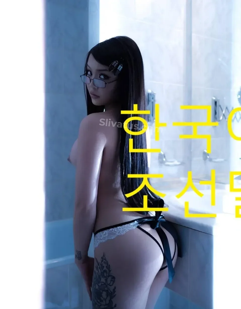 Интимный Обнаженное тело тиктокерши Камила Тенликова (Tenlikova)