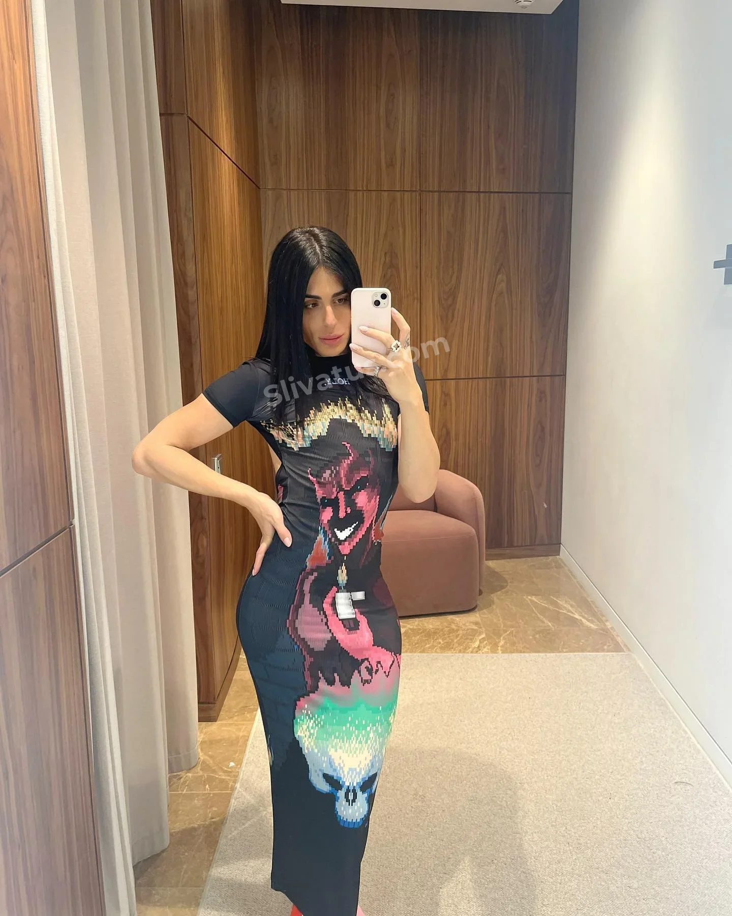 Интимный Слив русских блогерш Хилми Форкс