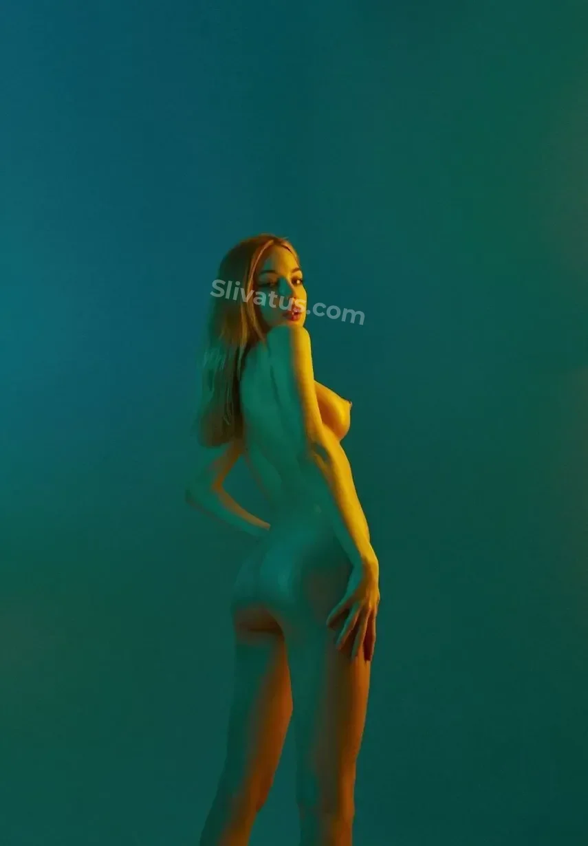 Jenny Kitty - голая модель слив