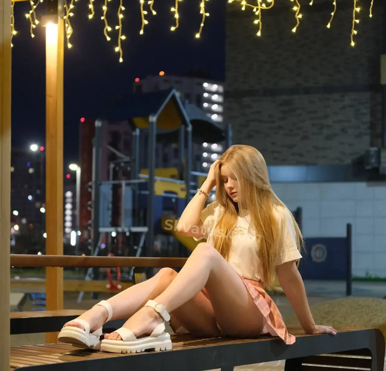 Новый Angellmarr модель без одежды