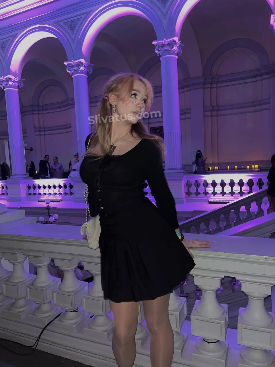 Новый Эротическое фото тиктокерши Полинчик 🐭 (polinka.sh)