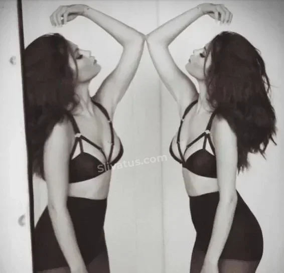 Новый Горячее фото тиктокерши Селена Гомес (Selena Gomez)