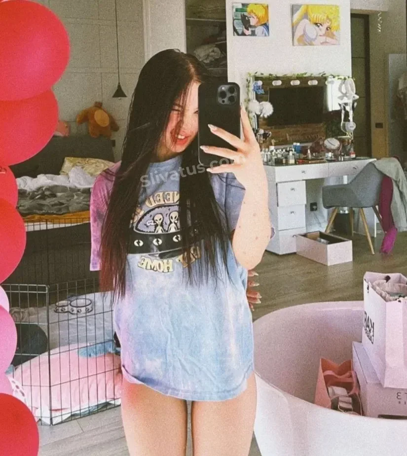 Новый Лунаком (Lunacom) - голая тиктокерша слив