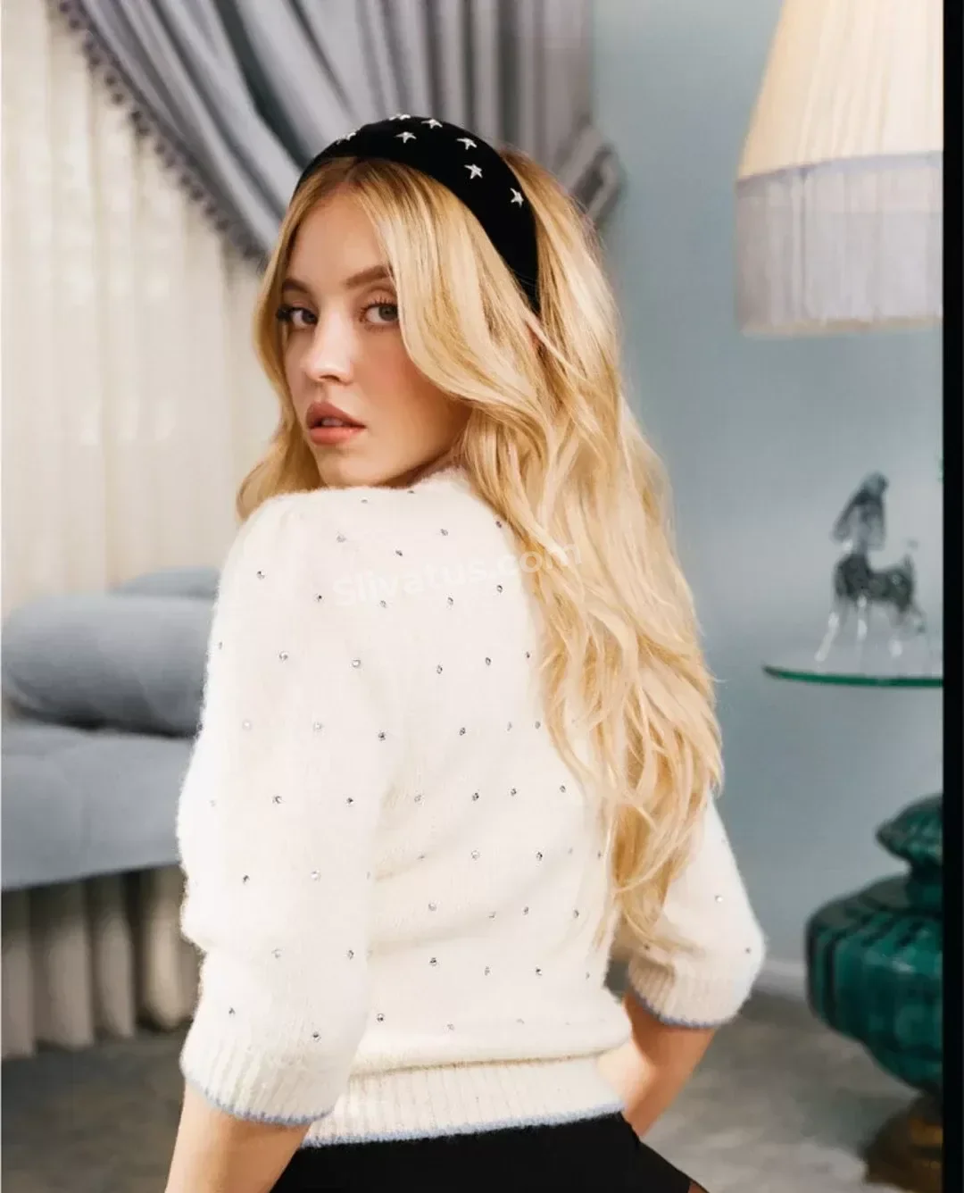 Новый Обнаженное тело звезды Сидней Суини