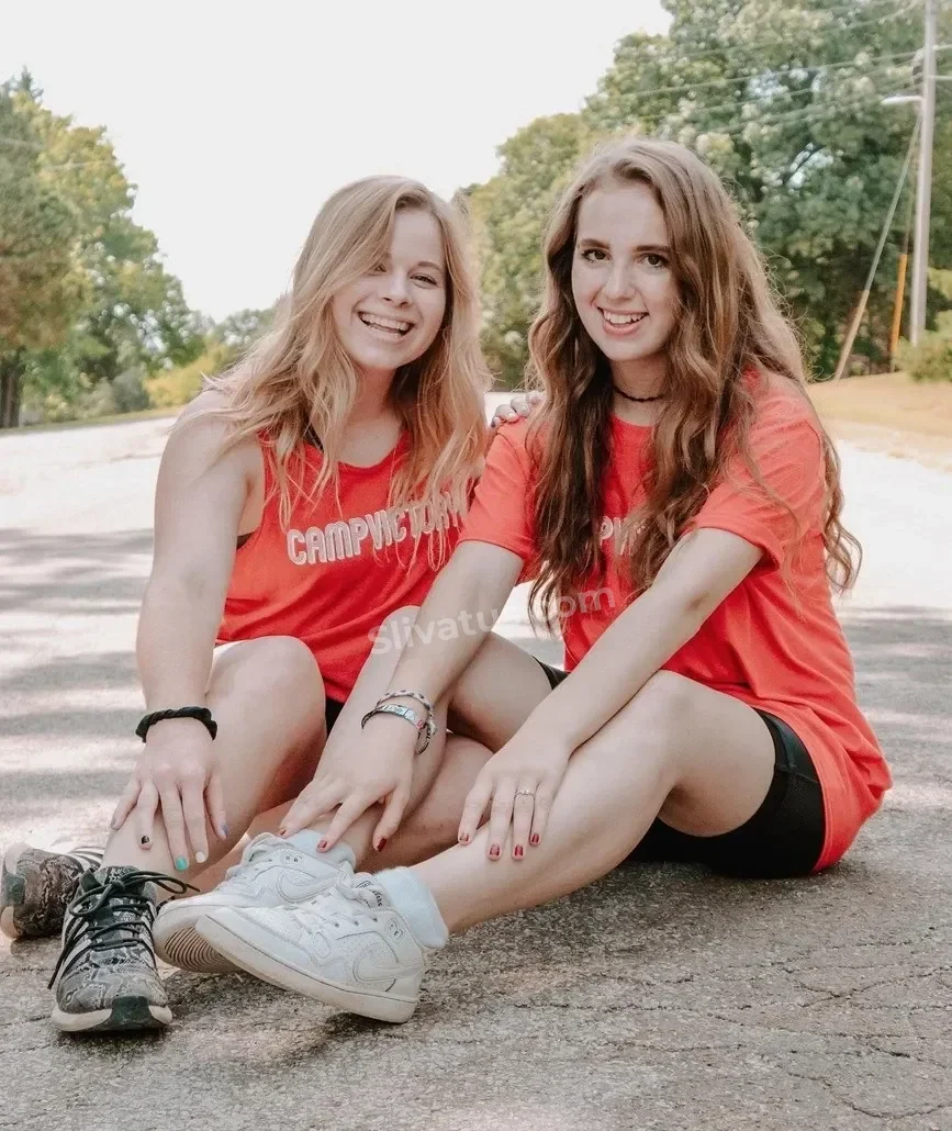 Новый Слив интимного фото блогерши Риви (rivi)