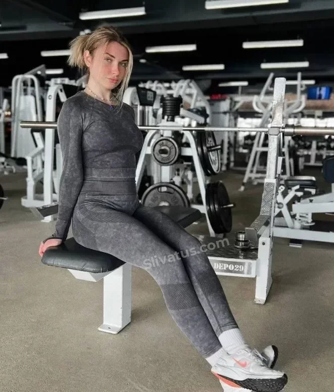 Новый Слив секс блогерши Аринян (AhriNyan)