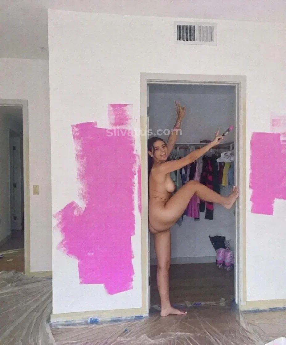 OnlyFans Эротическое фото тиктокерши Ева Миллер