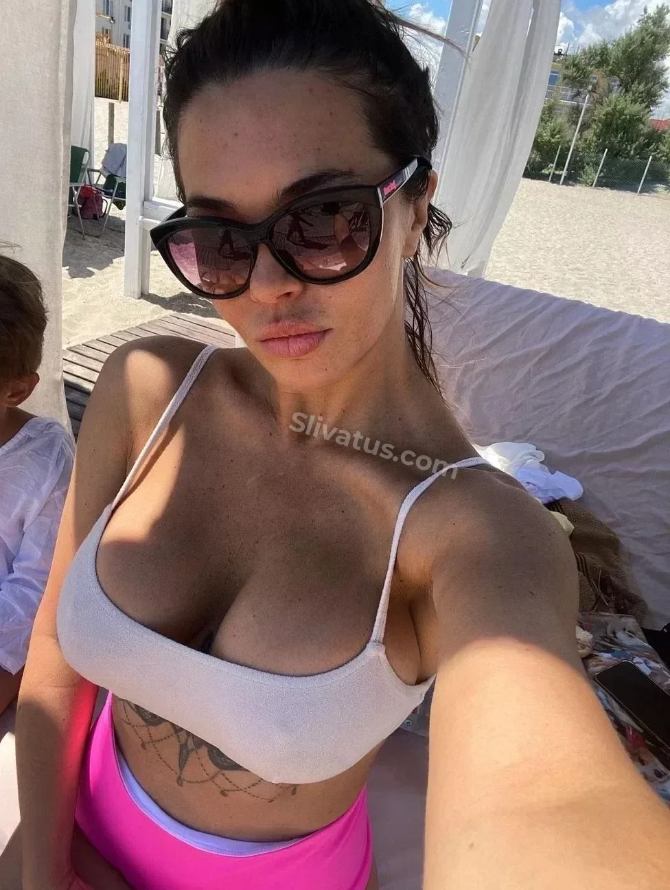 OnlyFans Эротическое фото тиктокерши Карина Зверева