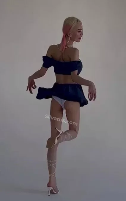 OnlyFans Голая тиктокерша LiQueen на фото