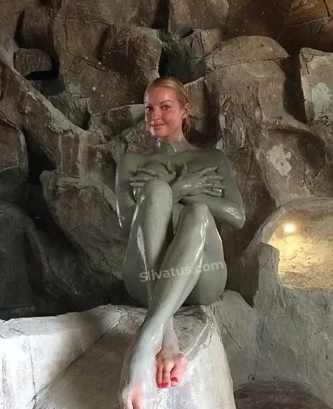 OnlyFans Приватное фото звезды Анастасия Волочкова