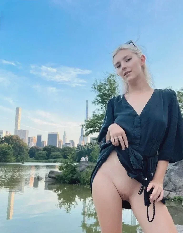 OnlyFans Слив интимного фото модели Ева Эльфи (Eva Elfie)