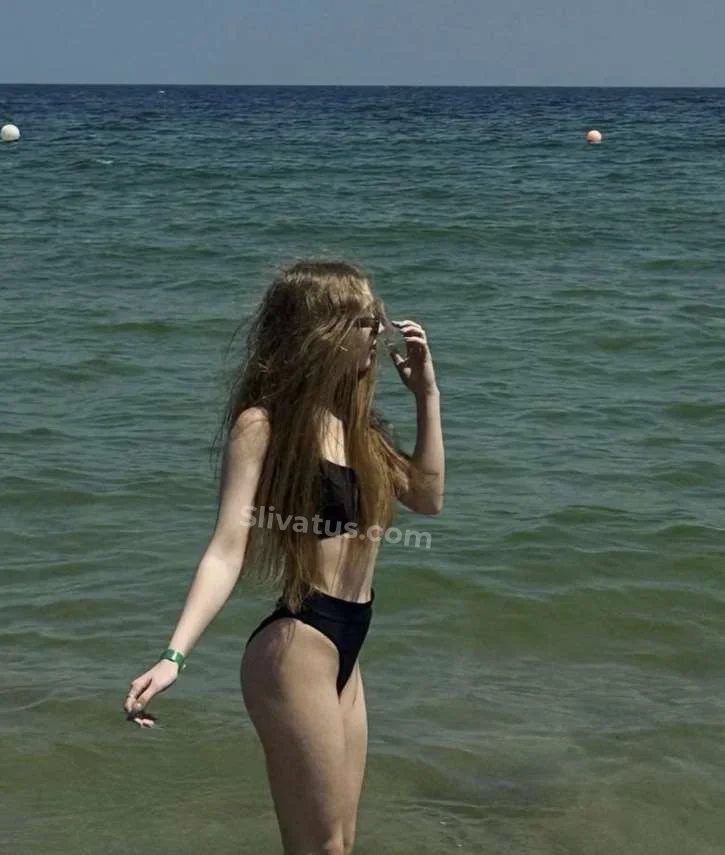 OnlyFans Слив интимного фото тиктокерши BLOOMUS (yglichh)