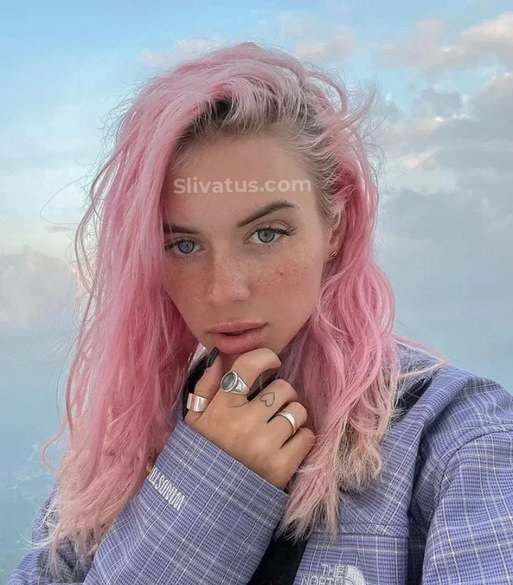 Алина Олешева (Кис-Кис)