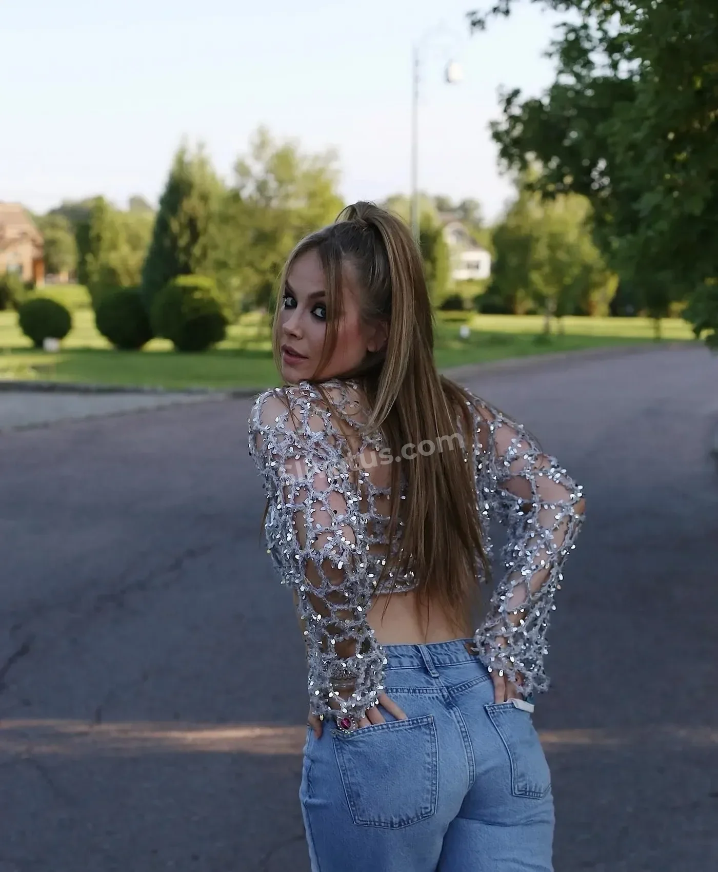 OnlyFans Свежий слив видео звезды Зоя Бербер (zberberr)