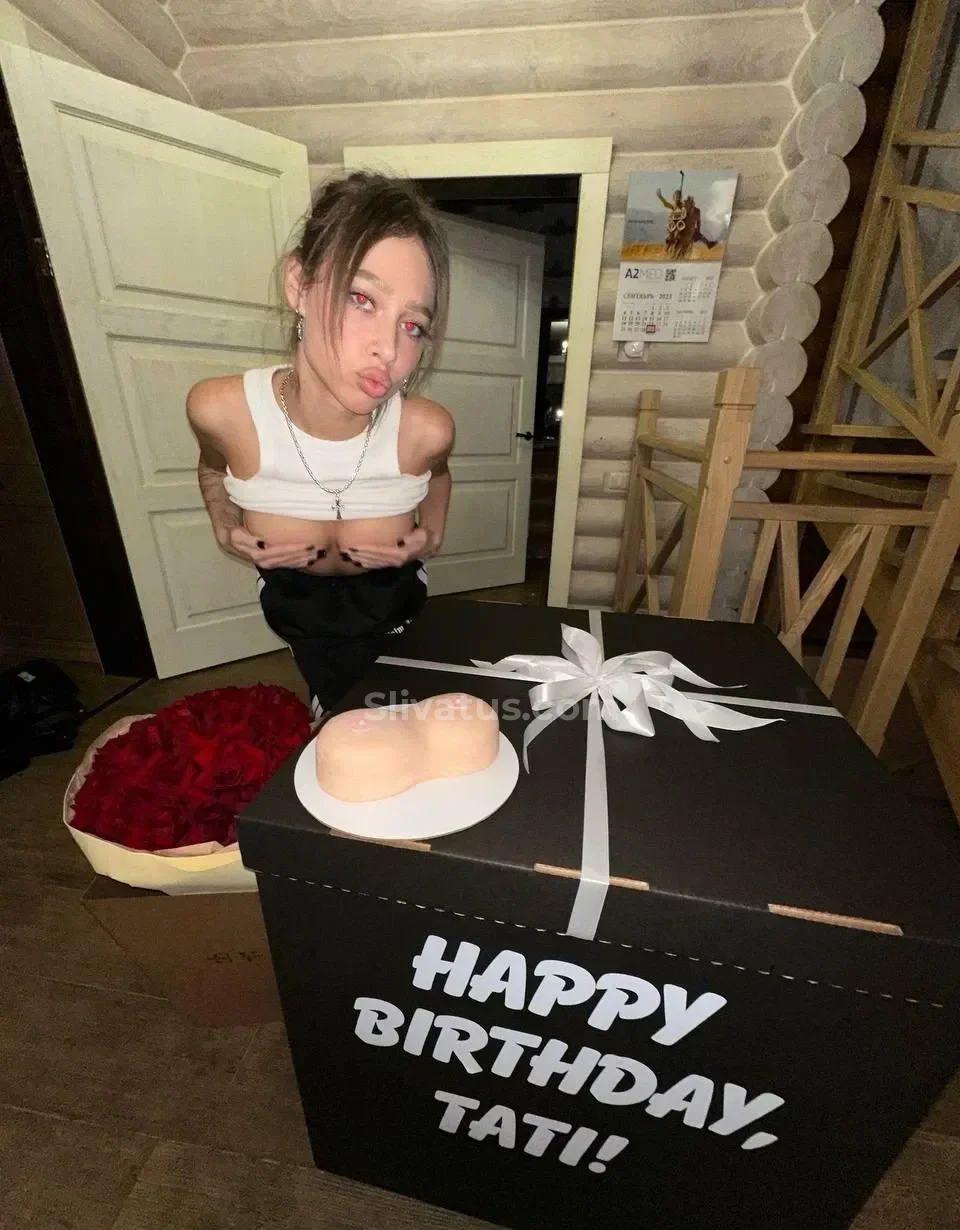 OnlyFans Tatisize - голая блогерша слив