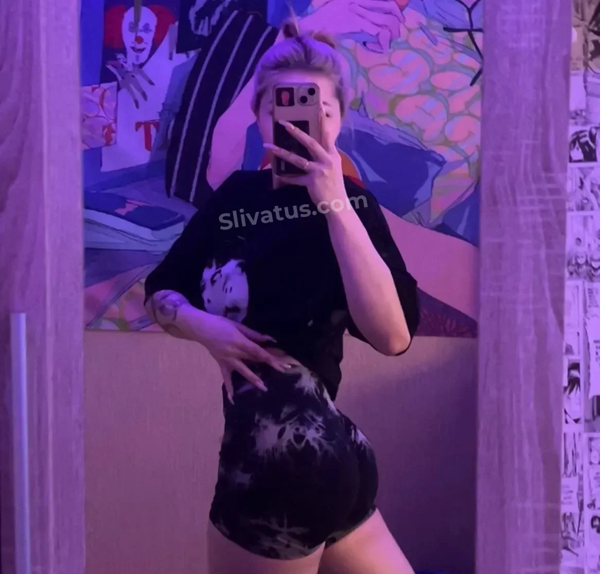 Популярной Горячее фото тиктокерши Камила Бусинка (Bysinnk)