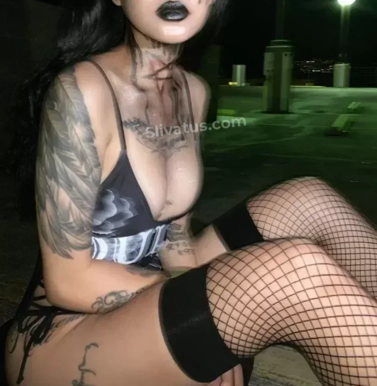 Популярной Слив тик токерши Белла Порч (Bella Poarch)