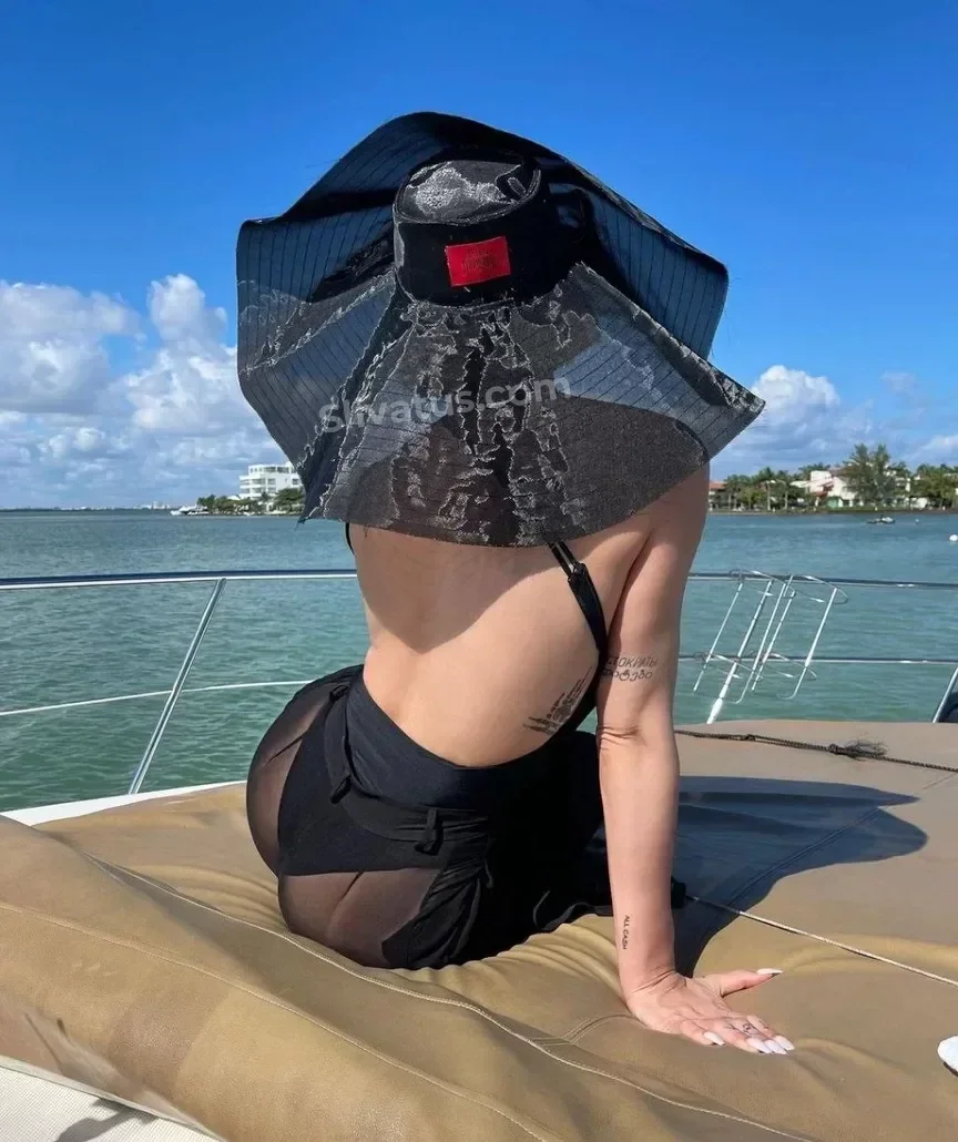 Популярной Свежий слив видео блогерши Настя Ивлеева