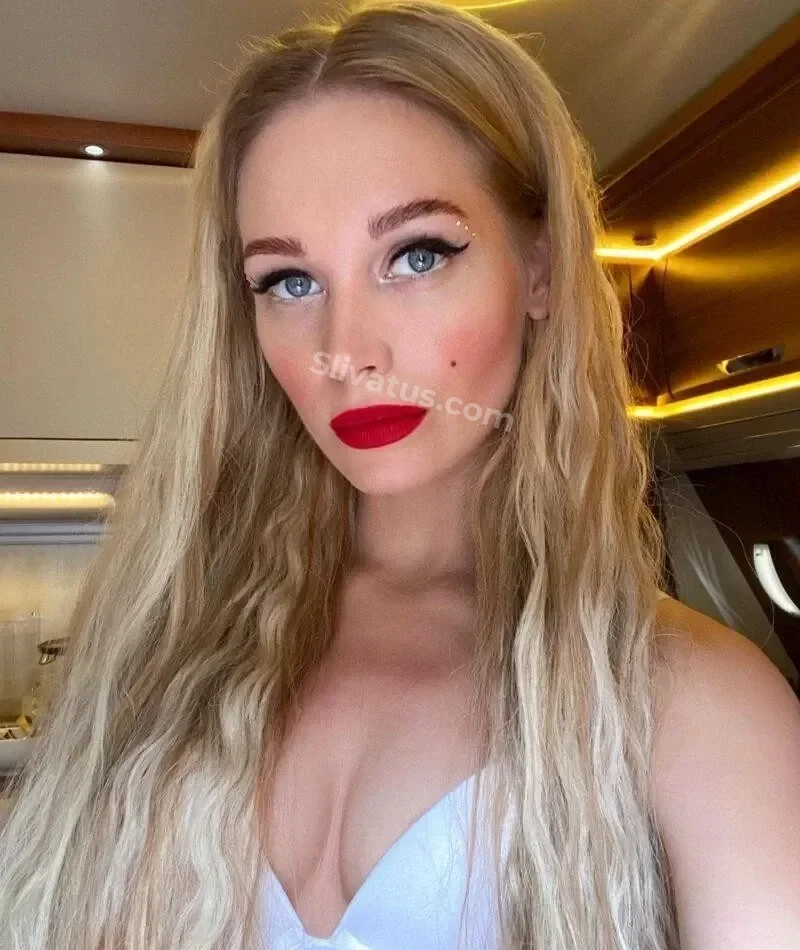 Приватный Эротическое фото тиктокерши Кристина Асмус