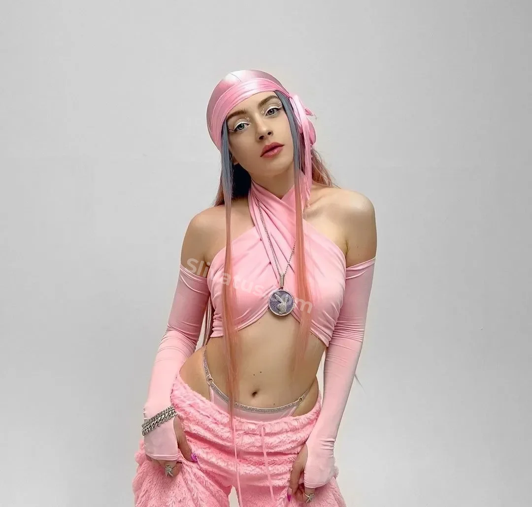 Приватный Фото голой звезды Мейби Бейби