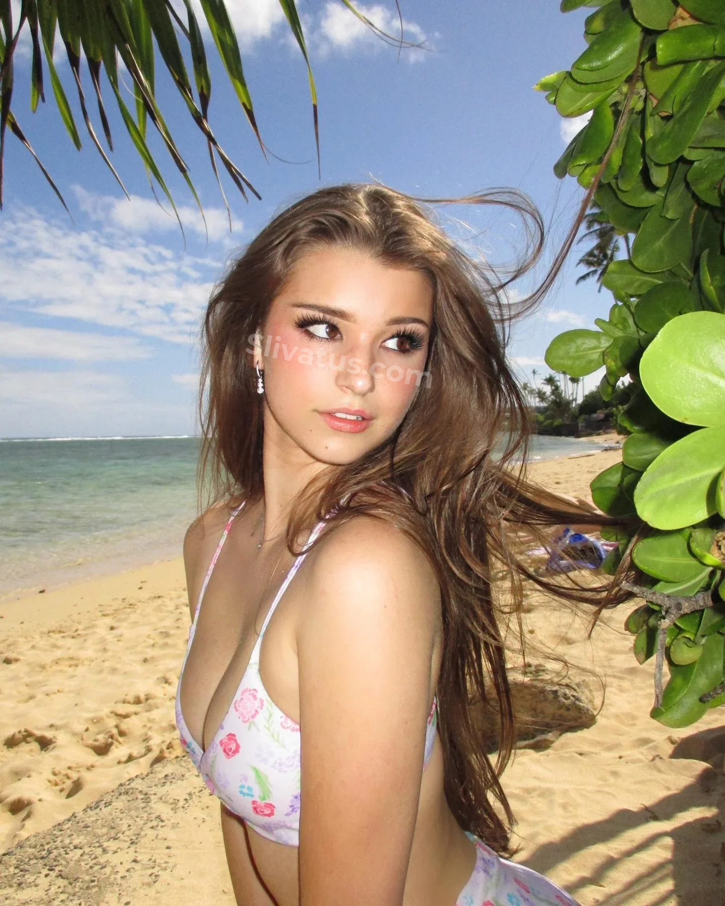 Приватный Голая тиктокерша Brooke Monk на фото