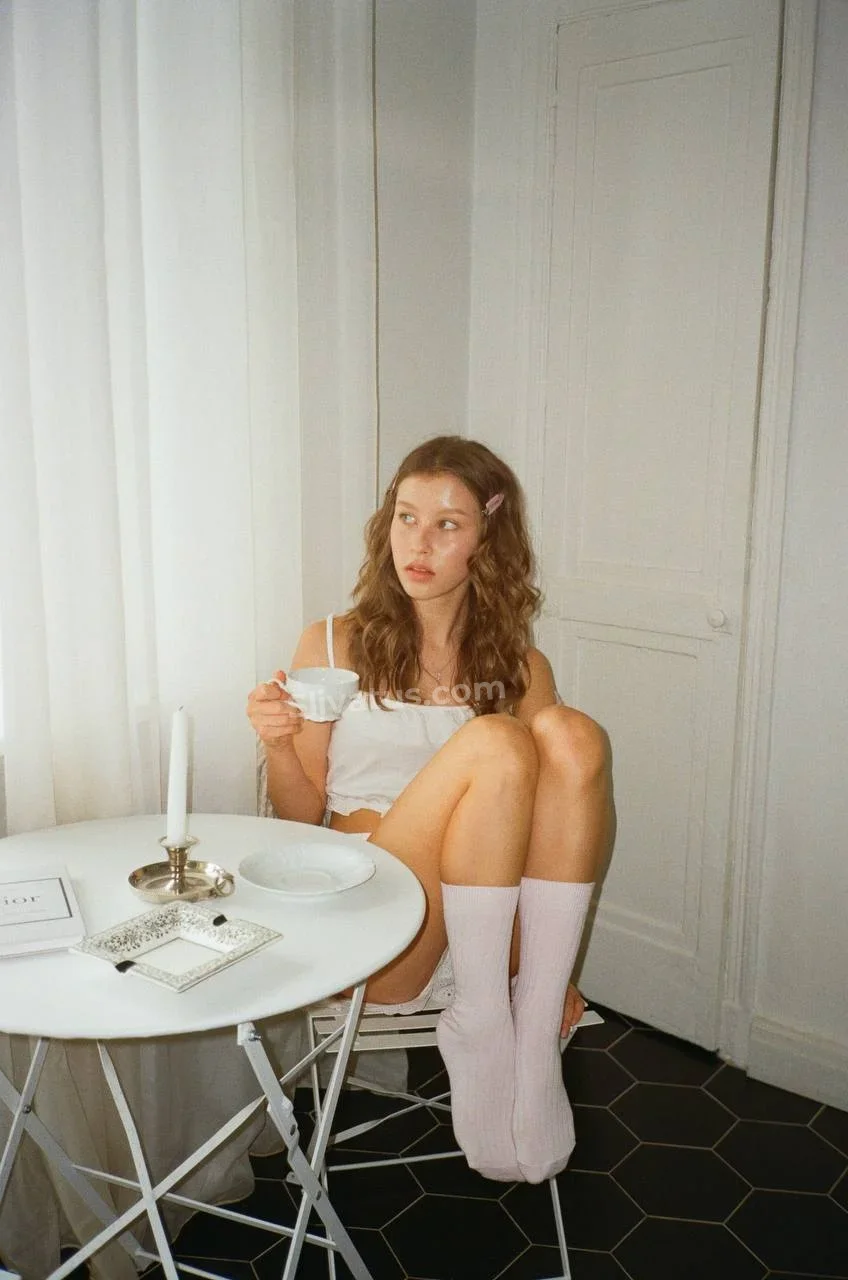 Приватный Горячее фото тиктокерши Анна Пересильд