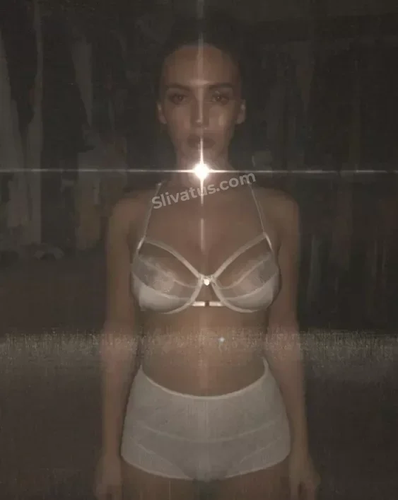 Приватный Горячее фото тиктокерши Ольга Серябкина