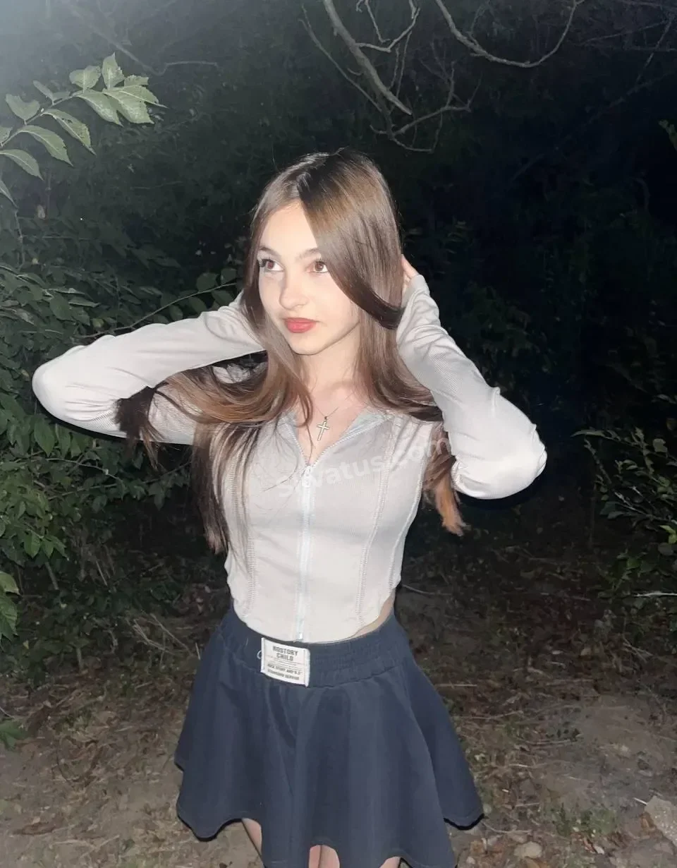 Приватный HD фото слива тиктокерши yanga18 (yangamyr)