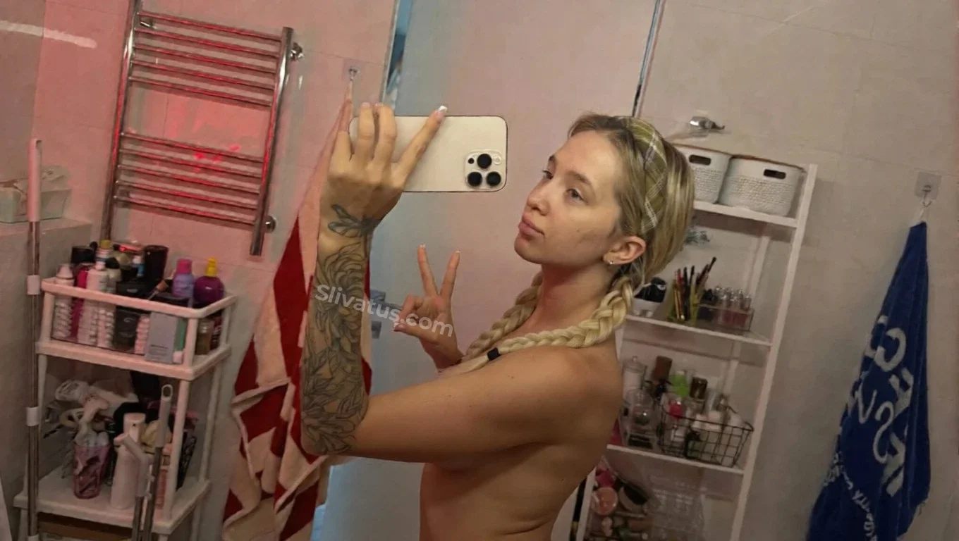 Приватный Обнаженное тело блогерши Генсуха (Gensyxa)