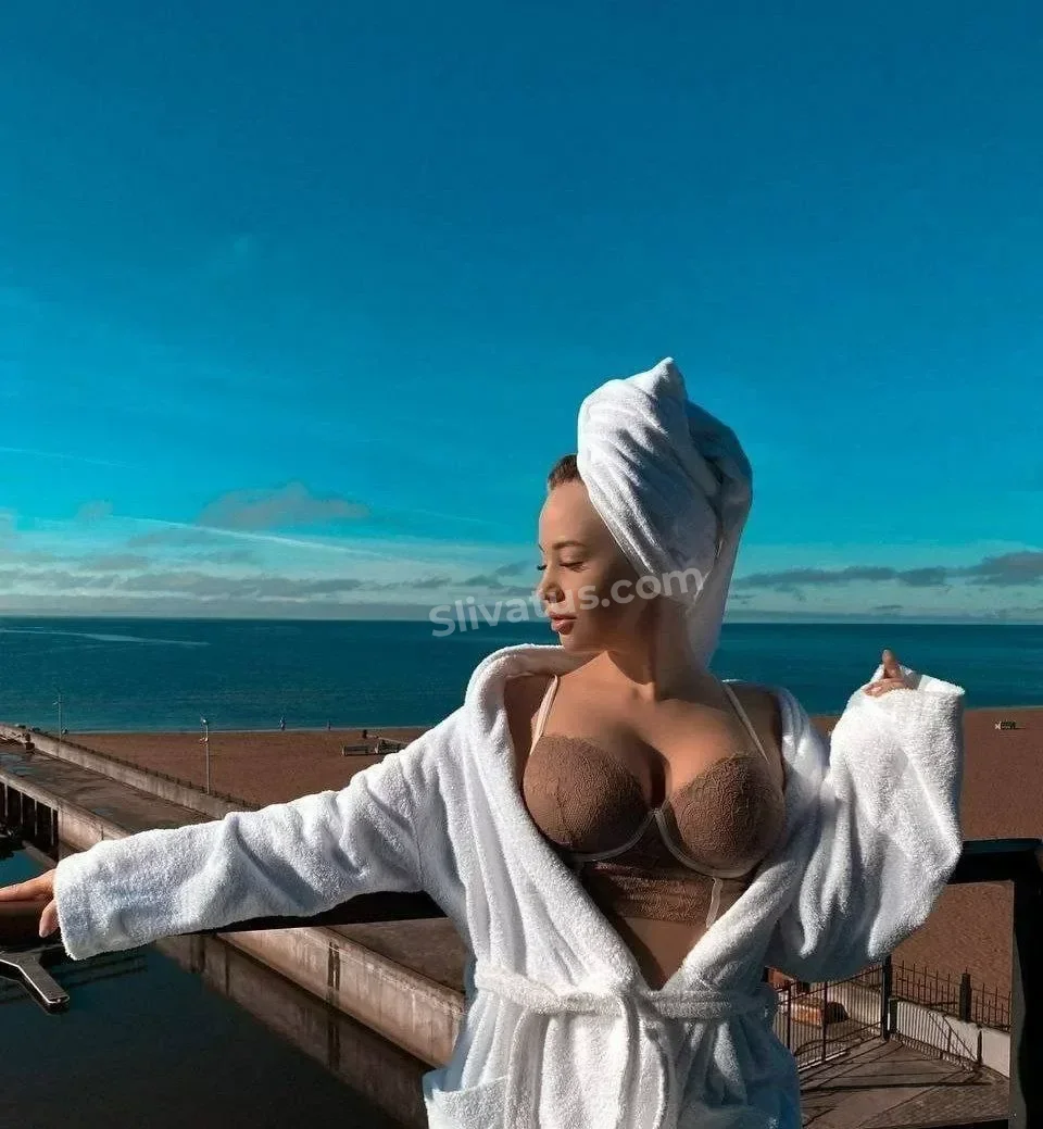 Приватный Westy (natasha.westyy) - голая блогерша слив