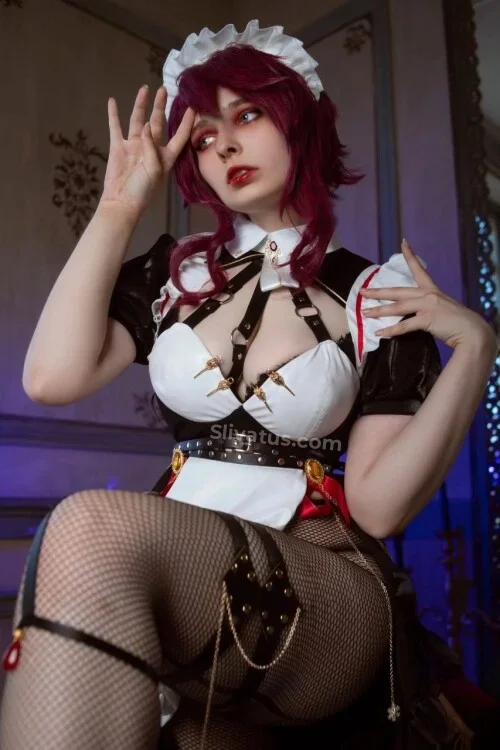 Проверенный Эротическое фото тиктокерши morticia_cos (Mia_green_tea)