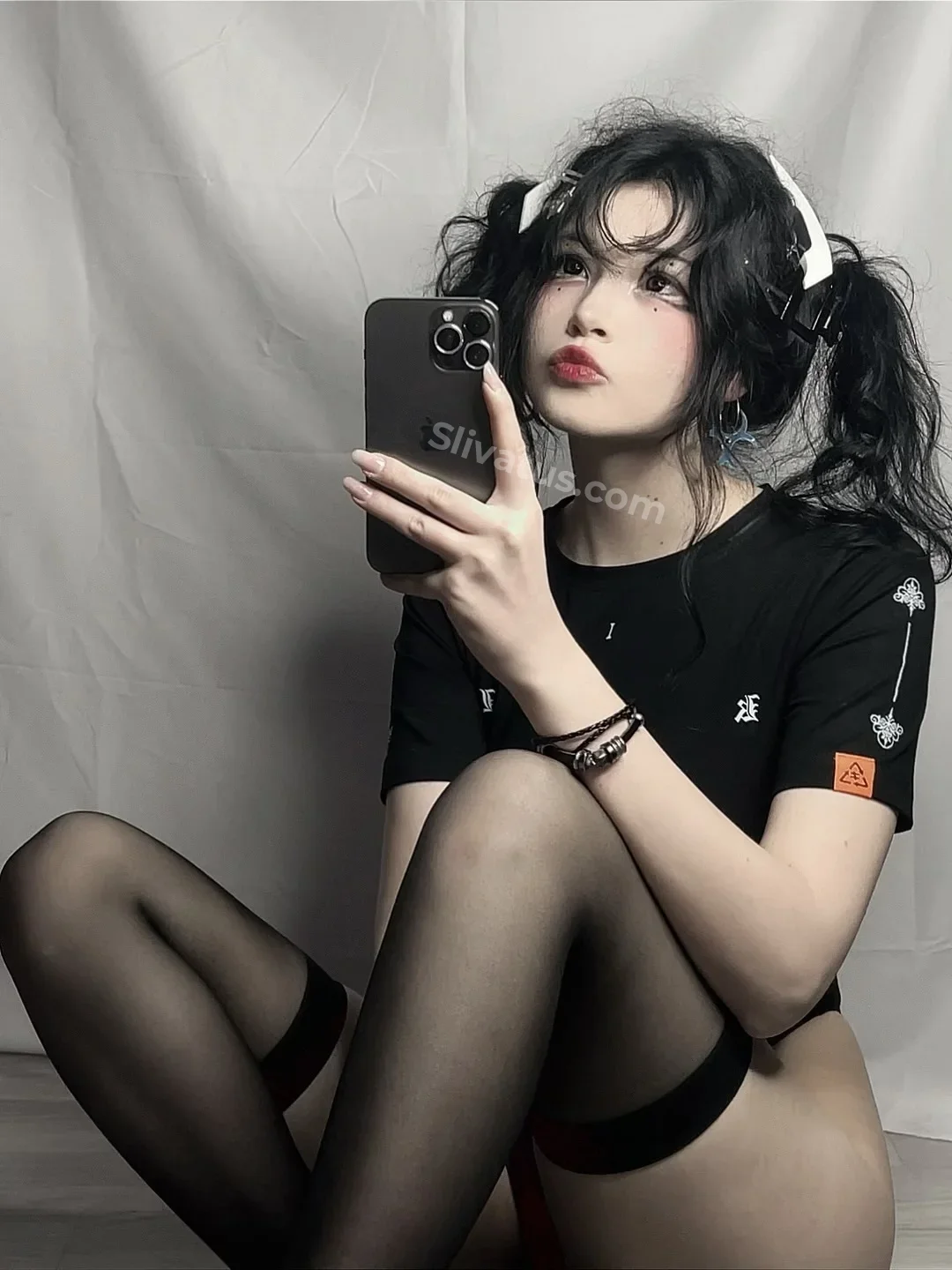 Проверенный Голая тиктокерша woozixx на фото