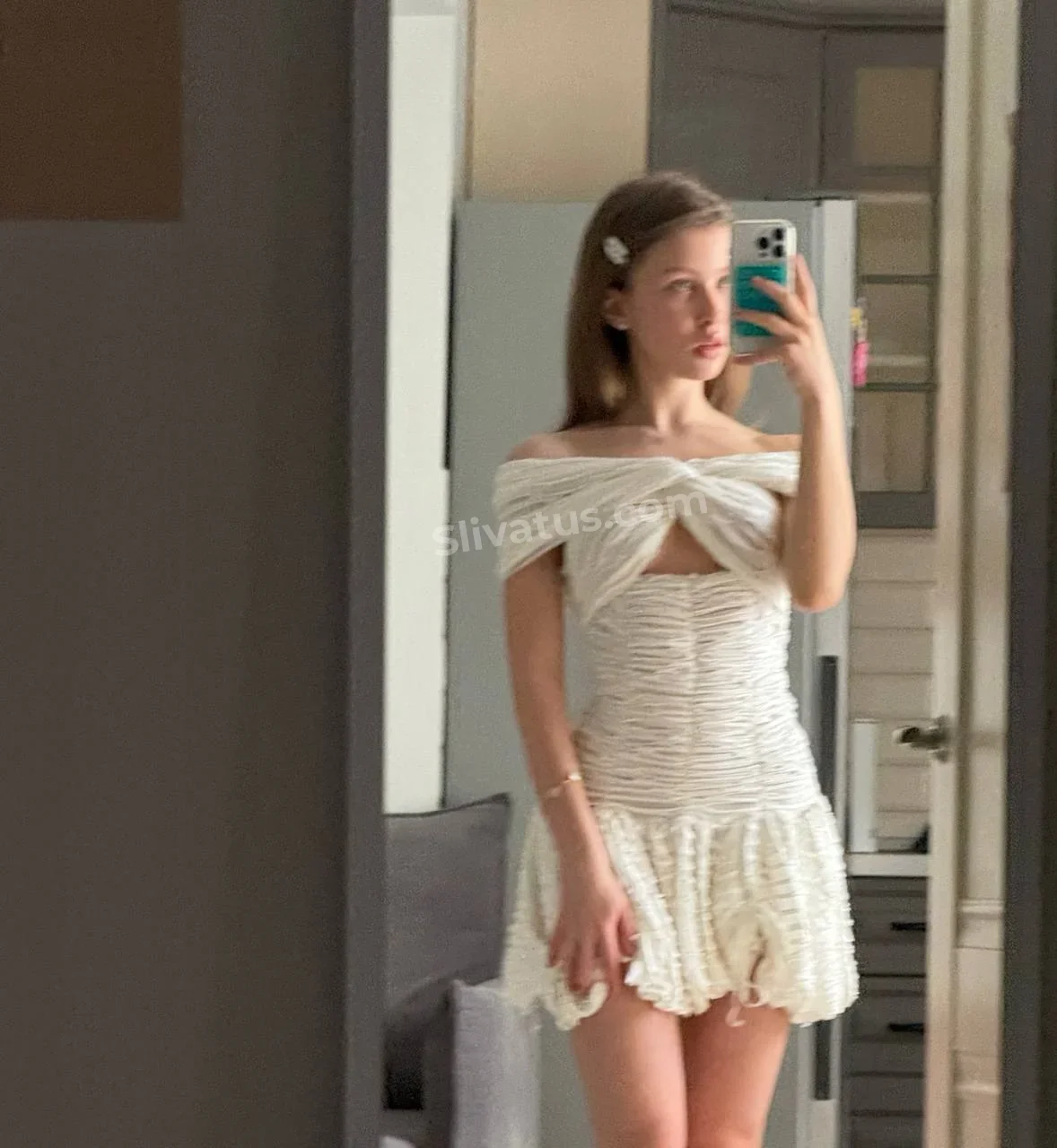 Проверенный HD фото слива тиктокерши Анна Пересильд