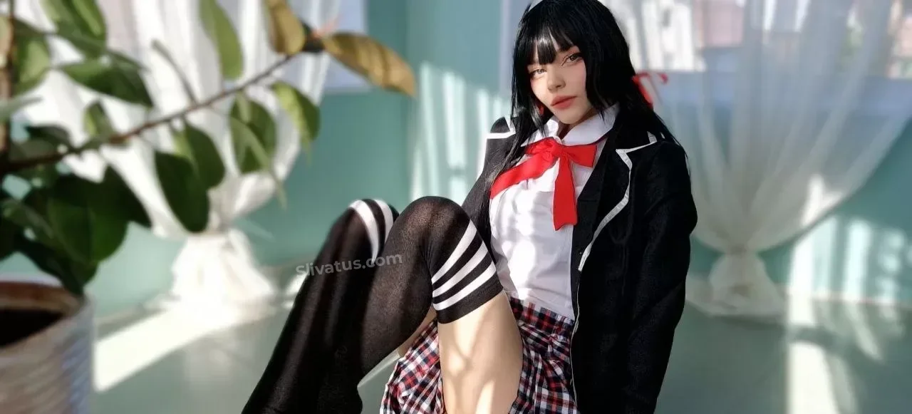 Проверенный LinaNeyeon - голая блогерша слив