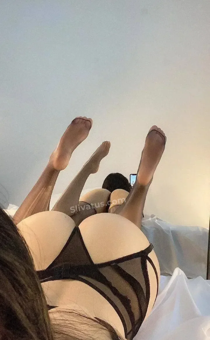 Проверенный Обнаженное тело тиктокерши Аня Мур