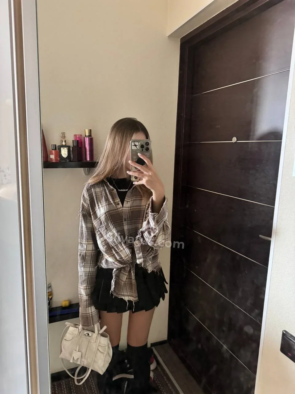 Проверенный Обнаженное тело тиктокерши Антотка (antotkaa)