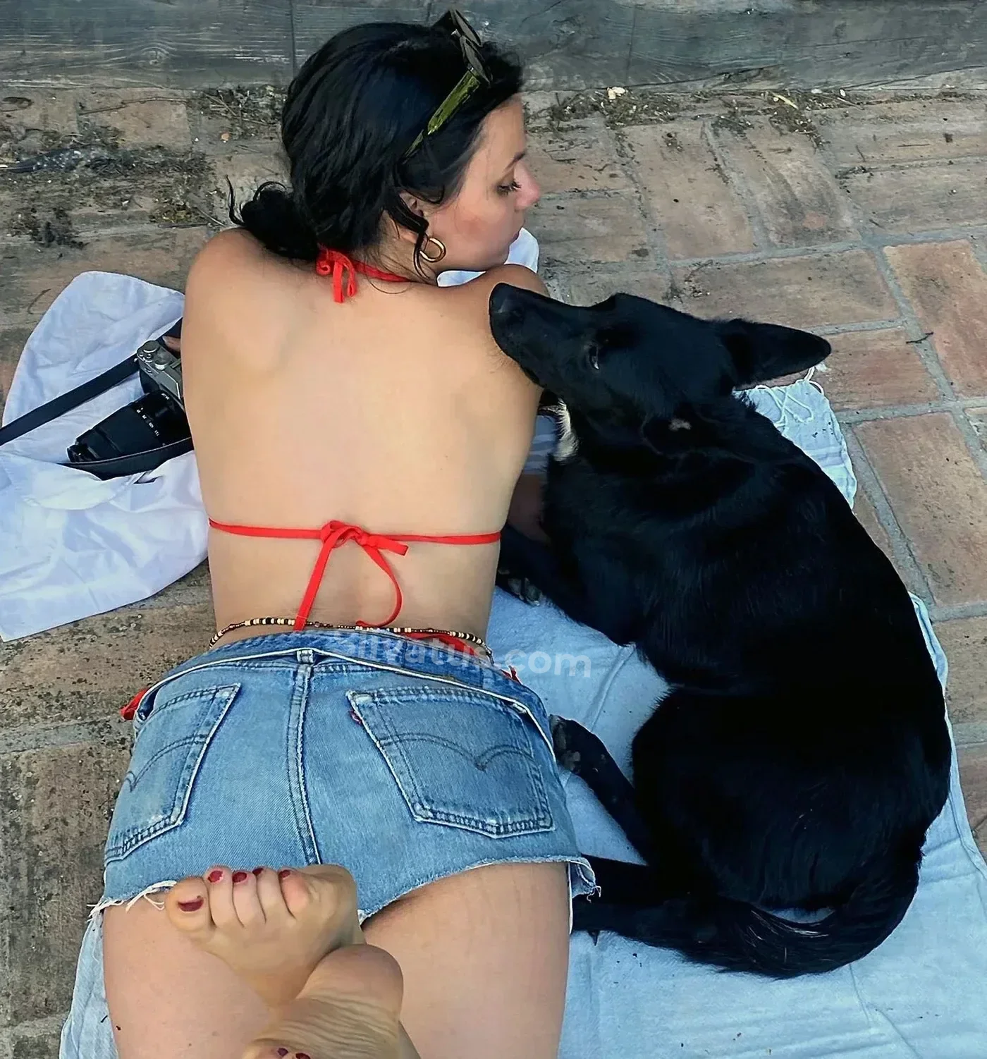 Проверенный Приватное фото звезды Дафни Кин (Dafne Keen)