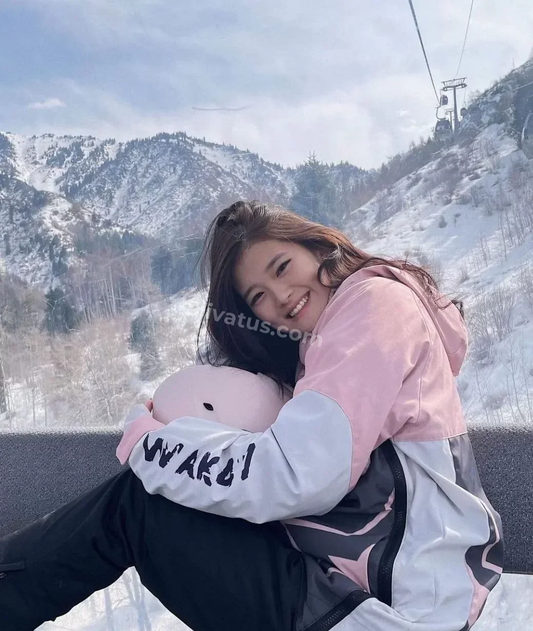 Проверенный Слив фото тиктокерши Кристина Ким (Kika Kim)