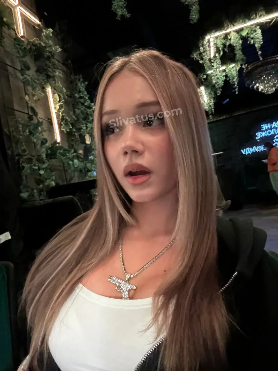 Проверенный Утечка фото тиктокерши Антотка (antotkaa)