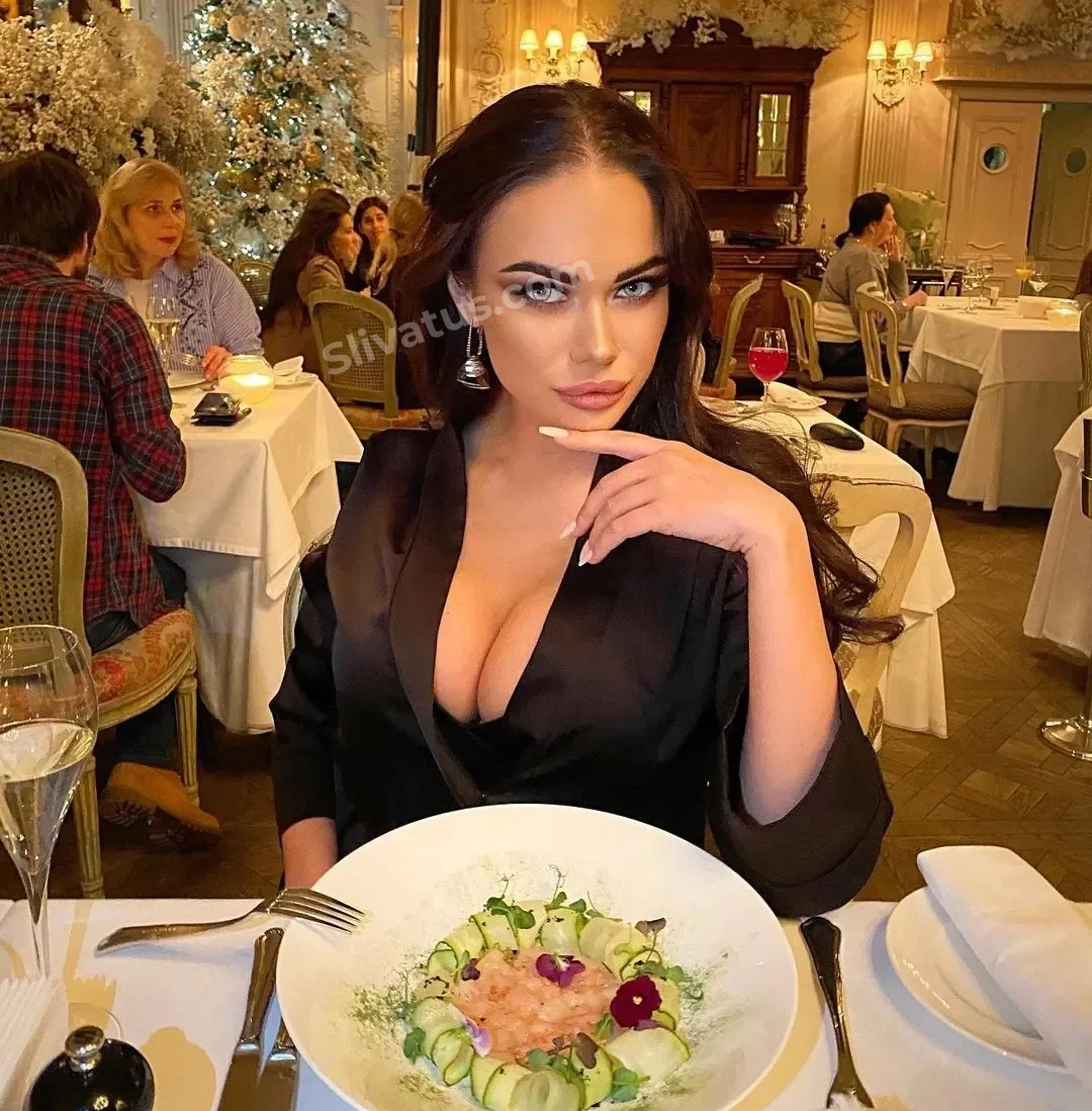 Новый Слив блогерши Яна Кошкина 18+