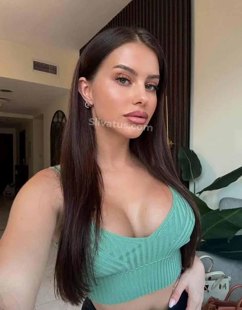 Русской Фото голой блогерши Илона Коринец (Ilona Korinets)