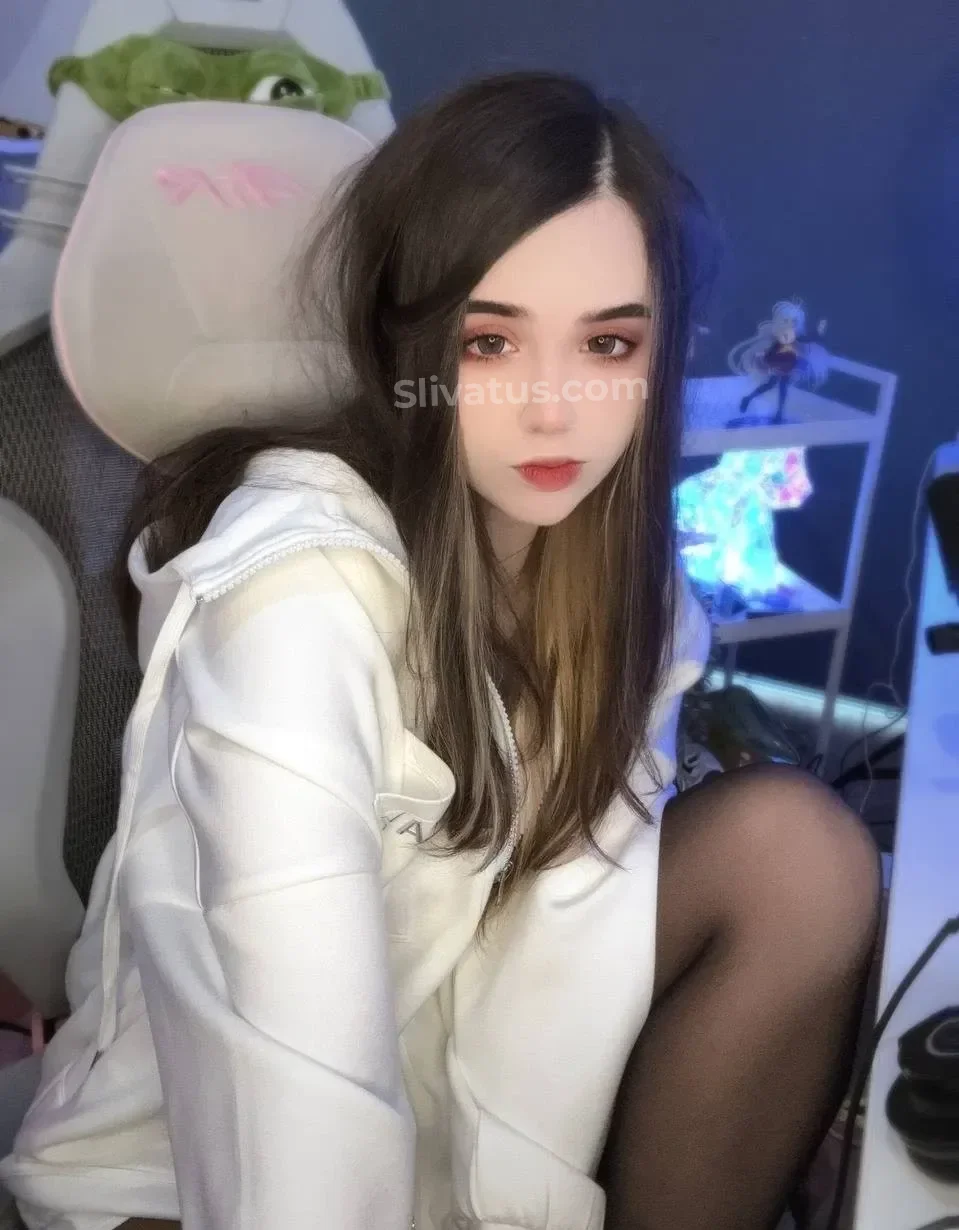 Русской Фото голой блогерши Yuuechka (Юечка)