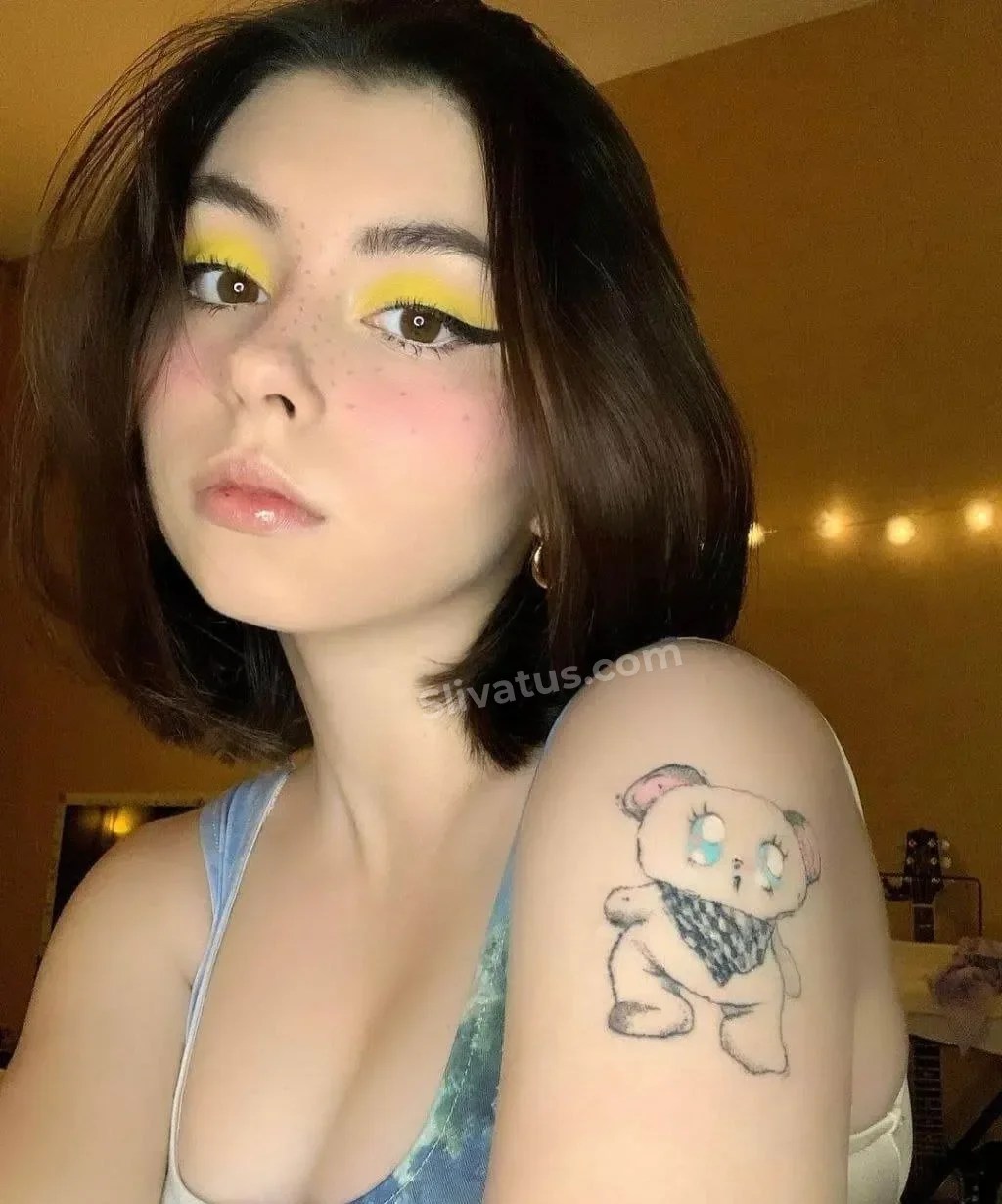 Русской Горячее фото тиктокерши Дора (mentaldora)