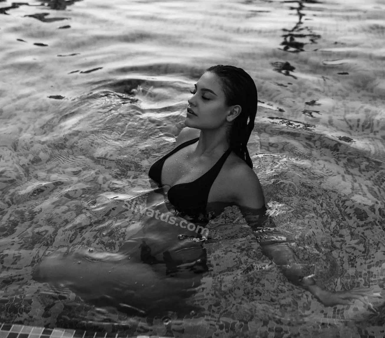 Русской Приватное фото блогерши Дилара Зинатуллина (influesii)