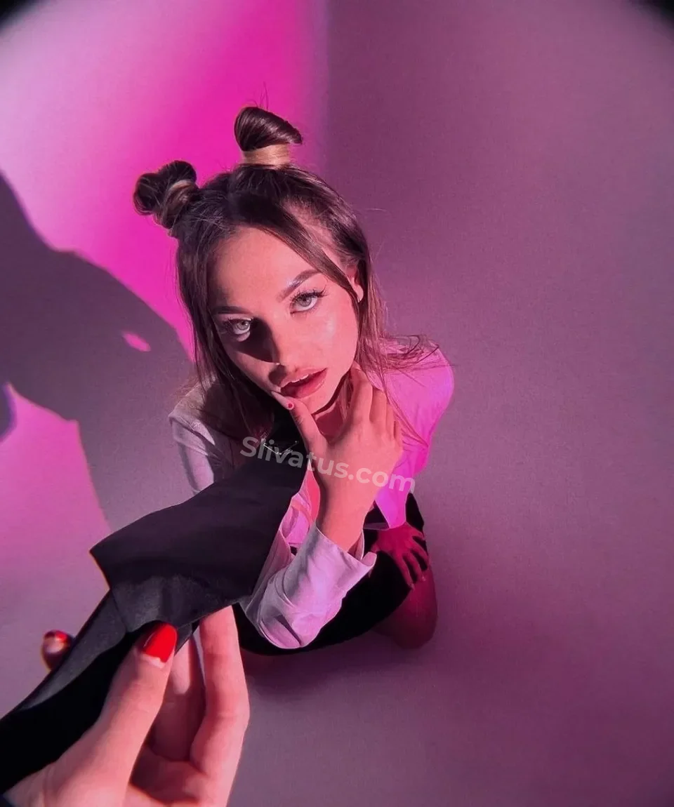 Русской Слив блогерши Дилара Зинатуллина (influesii) 18+