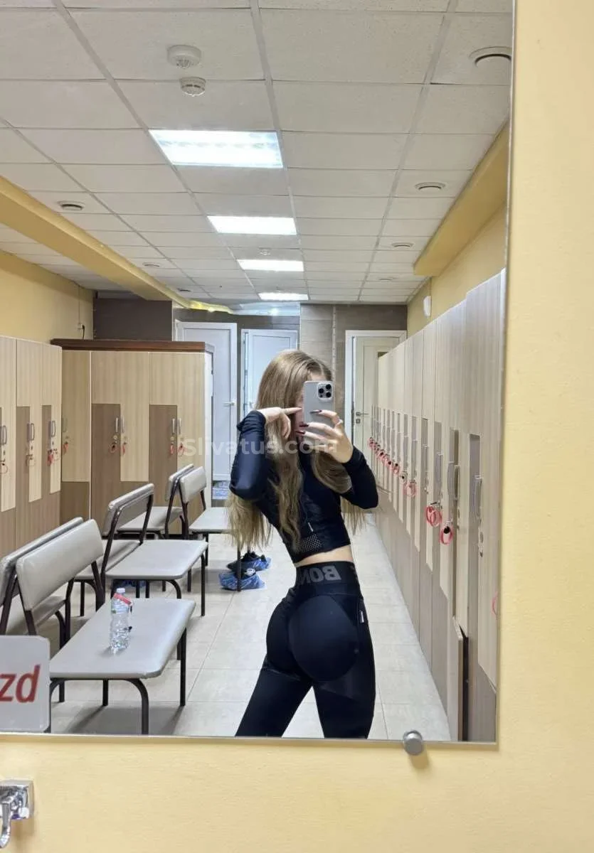 Русской Слив фото тиктокерши BLOOMUS (yglichh)