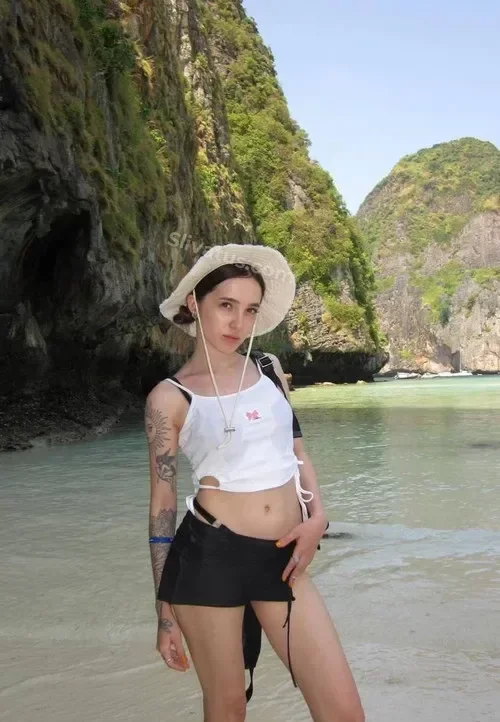 Секс Горячее фото тиктокерши Генсуха (Gensyxa)