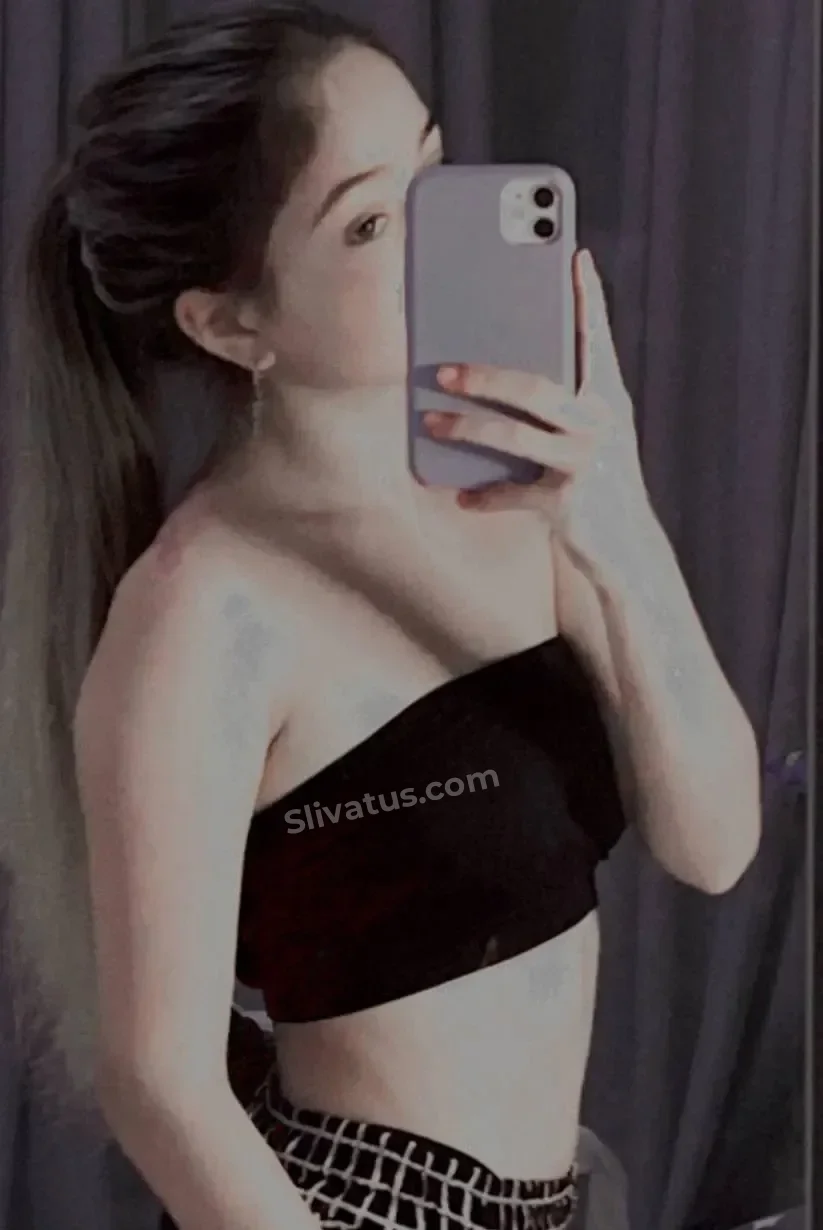 Секс Горячее фото тиктокерши Настя ШГШ